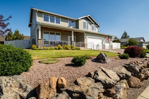3747 SW Xero Place Redmond OR 97756