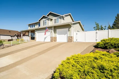 3747 SW Xero Place Redmond OR 97756