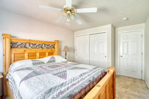 1841 NE 7th Street Redmond OR 97756