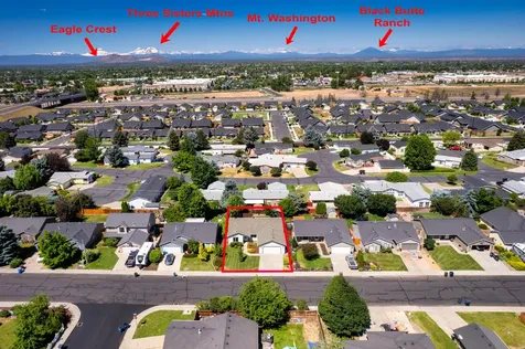 1841 NE 7th Street Redmond OR 97756