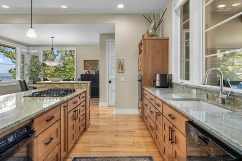 3056 NW Duffy Drive Bend OR 97703