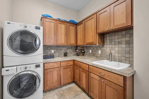 3056 NW Duffy Drive Bend OR 97703