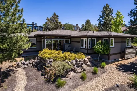 3056 NW Duffy Drive Bend OR 97703