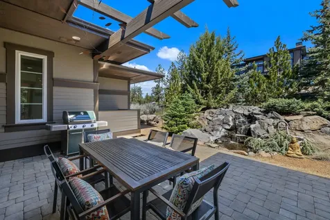 3056 NW Duffy Drive Bend OR 97703