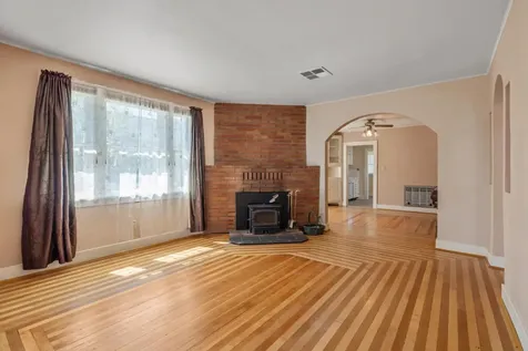 3245 Boardman Avenue Klamath Falls OR 97603