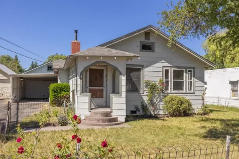 3245 Boardman Avenue Klamath Falls OR 97603
