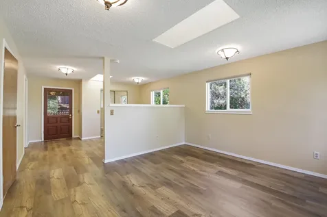 1668 SW Knoll Avenue Bend OR 97702