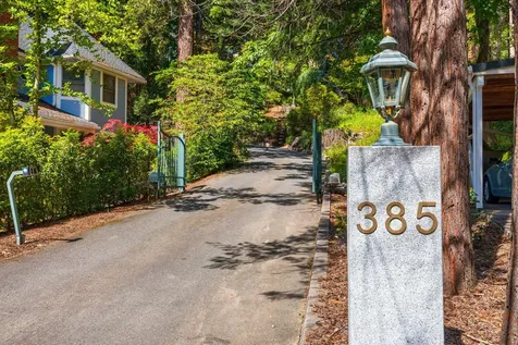 385 Granite Street Ashland OR 97520