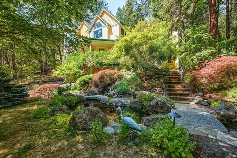 385 Granite Street Ashland OR 97520