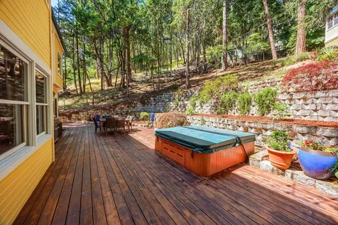 385 Granite Street Ashland OR 97520