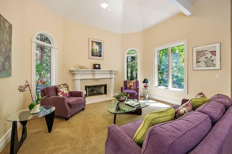 385 Granite Street Ashland OR 97520