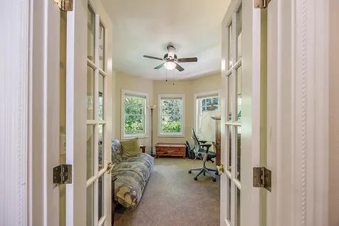 385 Granite Street Ashland OR 97520