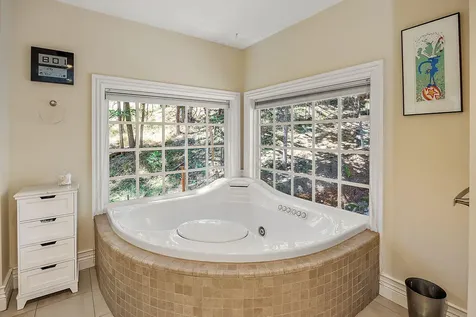 385 Granite Street Ashland OR 97520