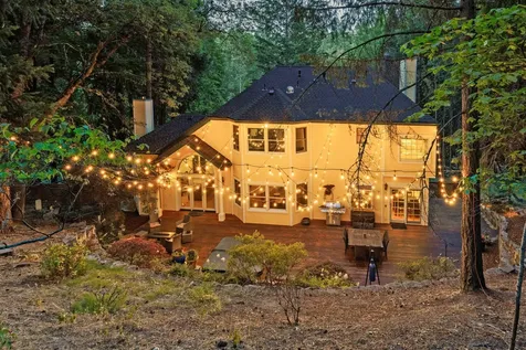 385 Granite Street Ashland OR 97520