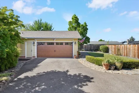 1969 Patrick Street Medford OR 97504