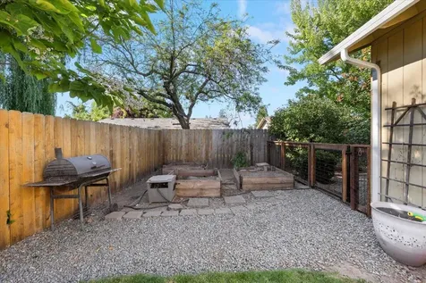 1969 Patrick Street Medford OR 97504