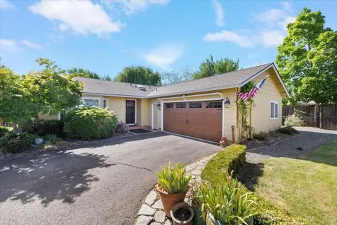1969 Patrick Street Medford OR 97504