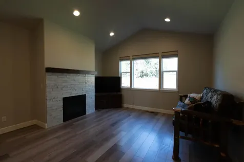 535 NW Rimrock Court Redmond OR 97756