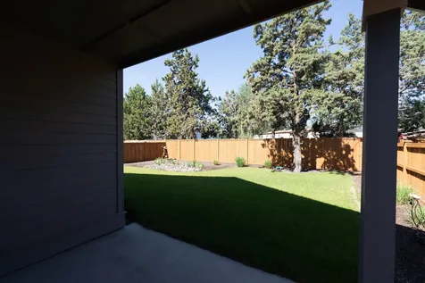 535 NW Rimrock Court Redmond OR 97756