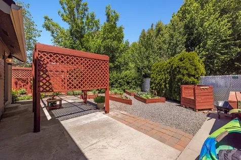 5167 Cambridge Court Klamath Falls OR 97603