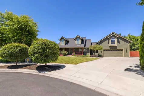 5167 Cambridge Court Klamath Falls OR 97603