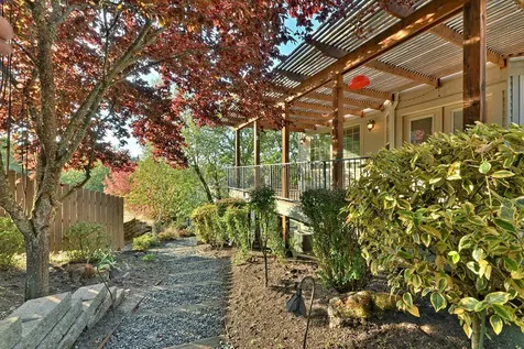 2250 SE Elderberry Lane Grants Pass OR 97527