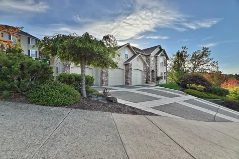 2250 SE Elderberry Lane Grants Pass OR 97527