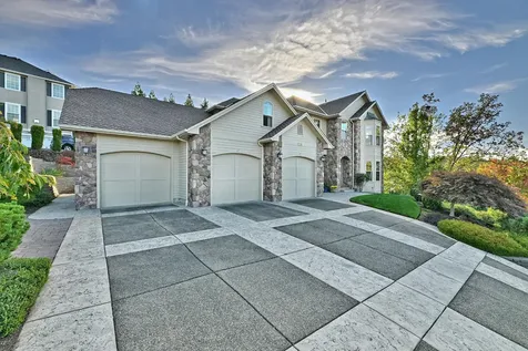 2250 SE Elderberry Lane Grants Pass OR 97527