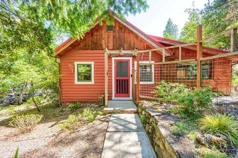 235 Granite Street Ashland OR 97520