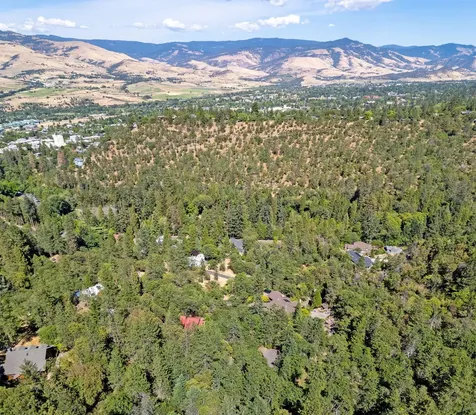 235 Granite Street Ashland OR 97520