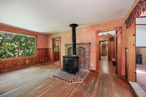 235 Granite Street Ashland OR 97520
