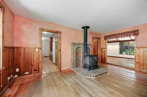 235 Granite Street Ashland OR 97520