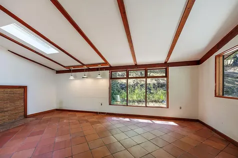 235 Granite Street Ashland OR 97520