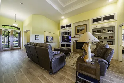 384 Robert Trent Jones Boulevard Eagle Point OR 97524