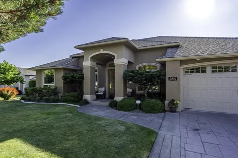 384 Robert Trent Jones Boulevard Eagle Point OR 97524