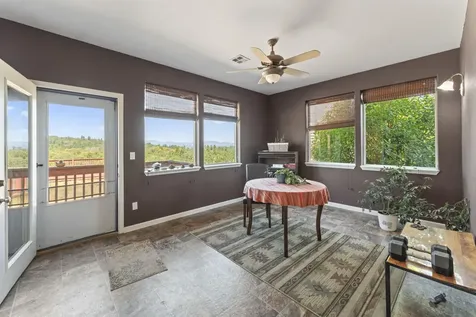 1559 Panoramic Loop Grants Pass OR 97527