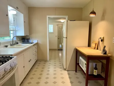1011 NW Hawthorne Avenue Grants Pass OR 97526