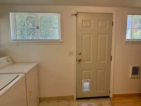 1011 NW Hawthorne Avenue Grants Pass OR 97526