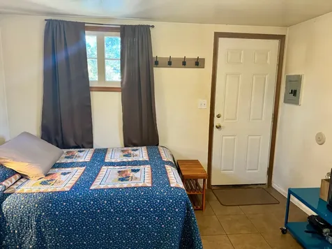 1011 NW Hawthorne Avenue Grants Pass OR 97526
