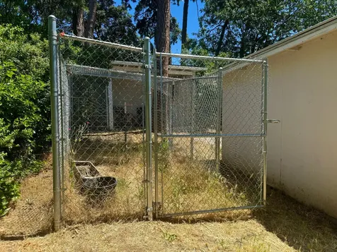 1011 NW Hawthorne Avenue Grants Pass OR 97526