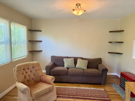 1011 NW Hawthorne Avenue Grants Pass OR 97526