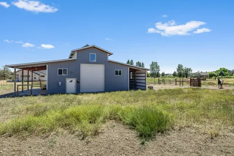 9275 NE 9th Street Terrebonne OR 97760