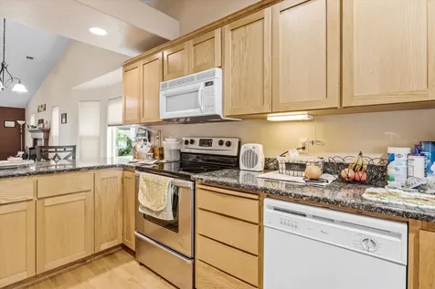 67 Freshwater Drive Phoenix OR 97535