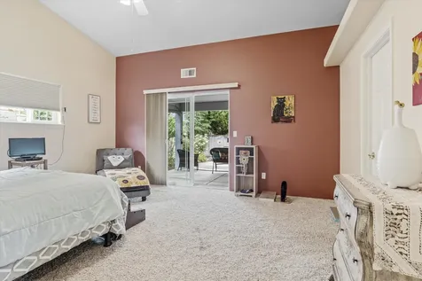 67 Freshwater Drive Phoenix OR 97535