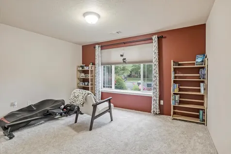 67 Freshwater Drive Phoenix OR 97535