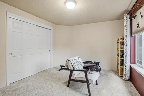 67 Freshwater Drive Phoenix OR 97535