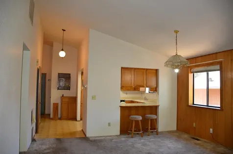 736 NE Oregon Avenue Grants Pass OR 97526