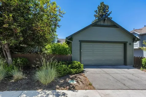 19524 Fisher Lake Lane Bend OR 97702