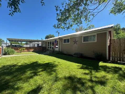 228 N Humbolt Street Canyon City OR 97820