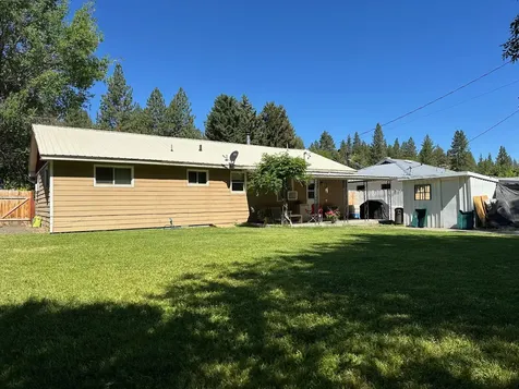 228 N Humbolt Street Canyon City OR 97820